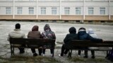 ЕС продлит временную защиту для украинских беженцев до марта 2027 года. Что они сами об этом думают и хотят ли вернуться домой?