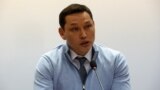 Казахстанского активиста Санжара Бокаева задержали по камерам наблюдения в аэропорту Алматы: законно ли это? 