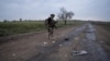 "Если каждого погибшего пропускать через себя, можно сойти с ума". Репортаж Настоящего Времени из морга под Константиновкой  